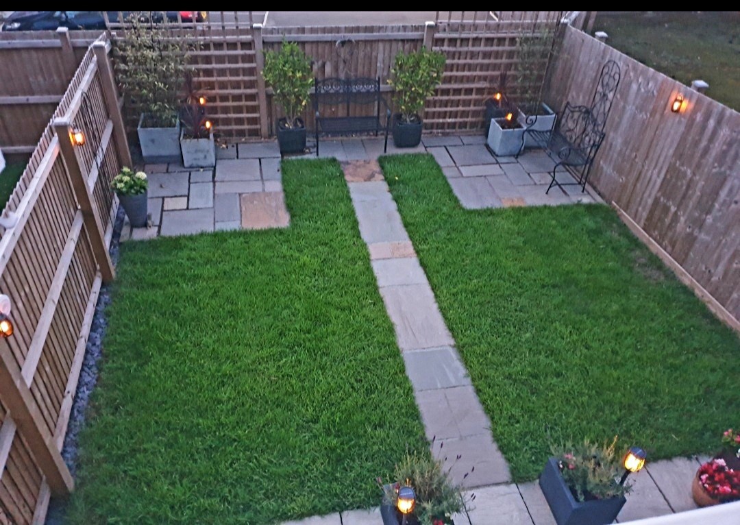 18 Cae Newydd - Rear garden