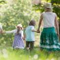 Family-walking-in-country