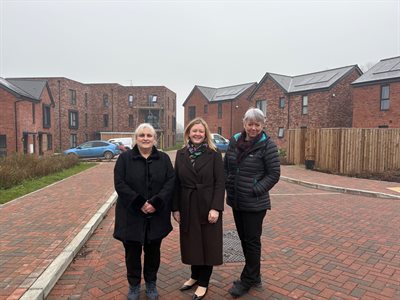 Councillor Lis Burnett and Cabinet Secretary Jayne Bryant MS